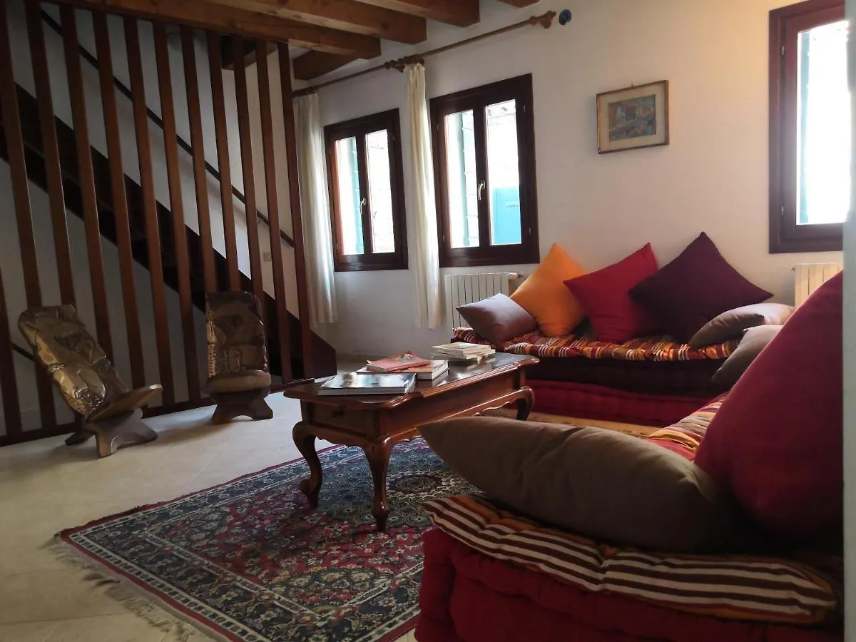 Villa Casa Sul Cielo Di Burano Italien